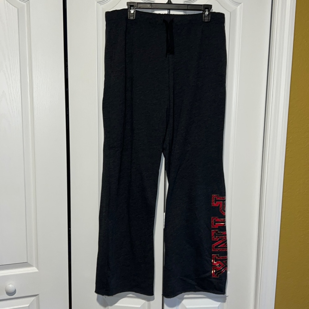 Victoria’s Secret PINK Bootcut Sweatpants | Women’s L | Gray w/ Red Plaid